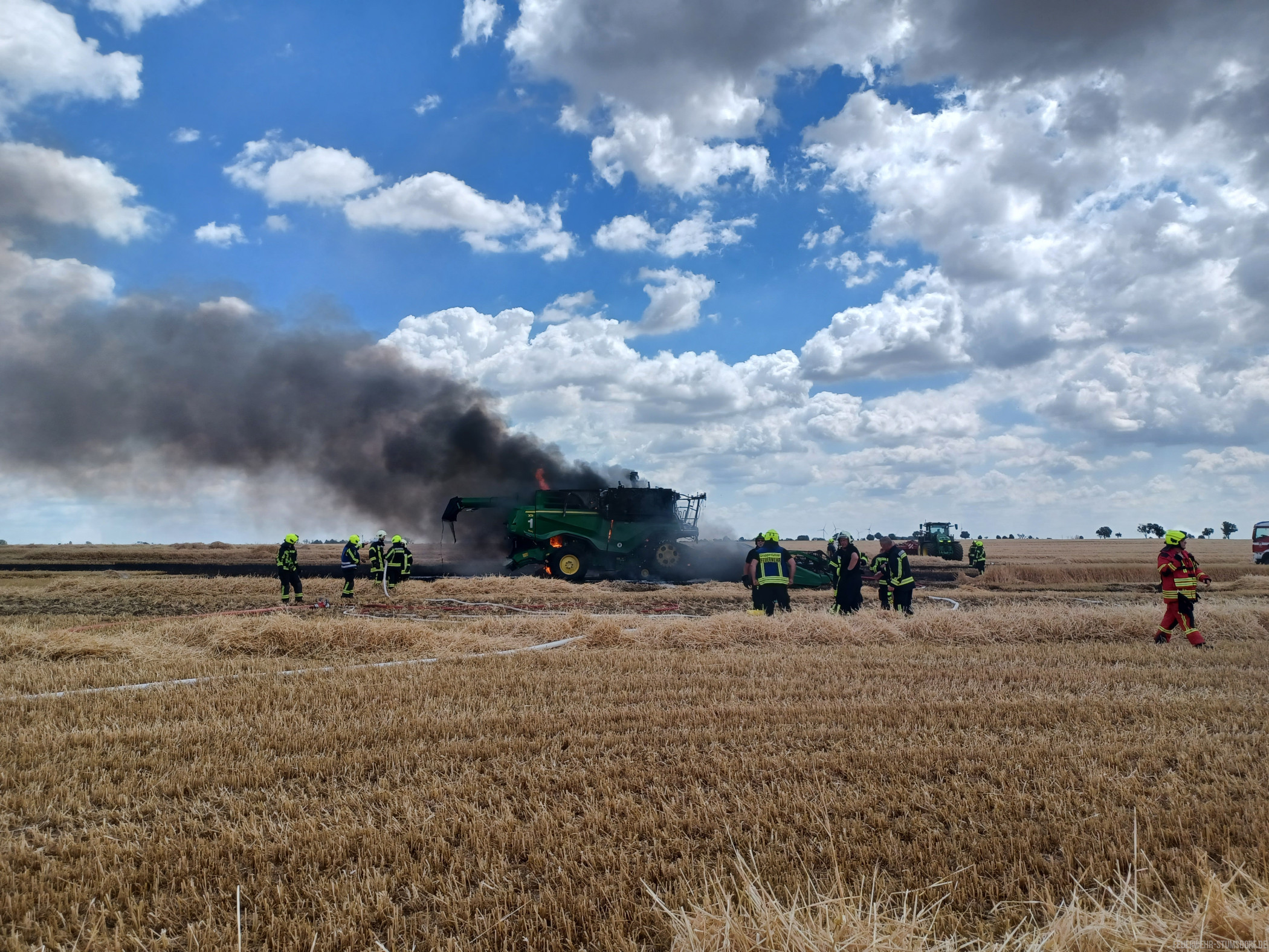 Einsatzfoto Brand Mähdrescher